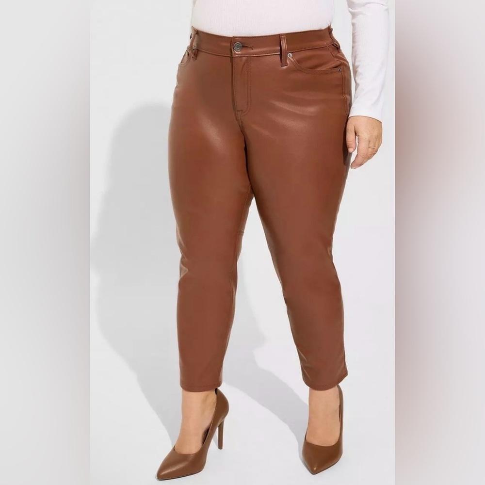 Chic Brown Leather Pants